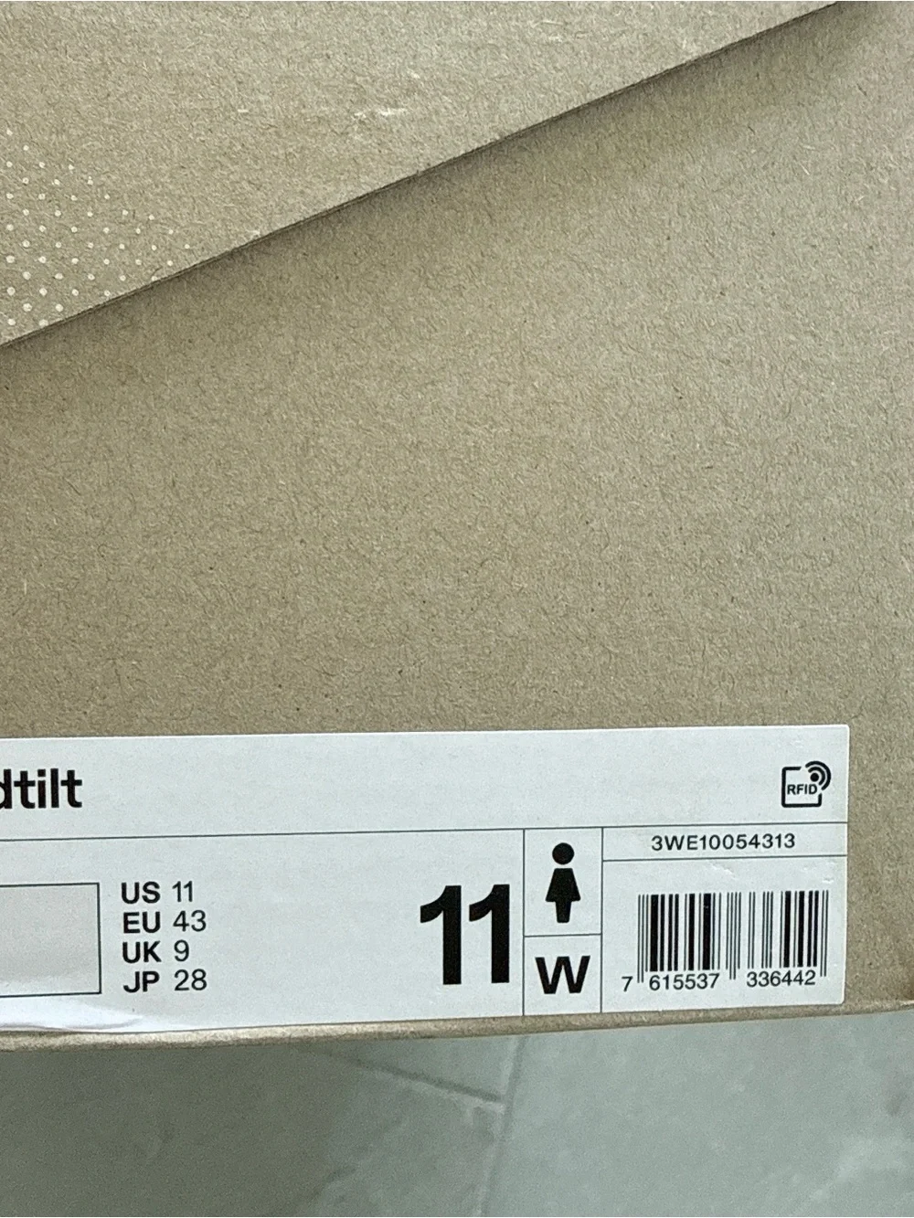 NIB ON CLOUDTILT SNEAKERS Arctic / Ice